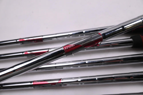 Wilson D200 Irons / 5-PW+SW / UniFlex Wilson Shafts