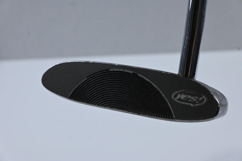 Yes! C-Groove Victoria II Putter / 34 Inch