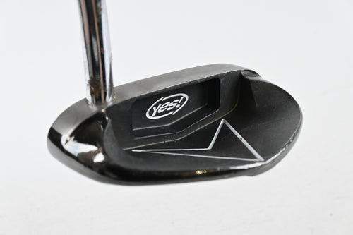 Yes! C-Groove Victoria Putter / 33 Inch