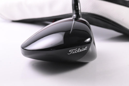 Ladies Titleist GT3 Driver / 10 Degree / Ladies Flex HZRDUS Max Carry Red 40