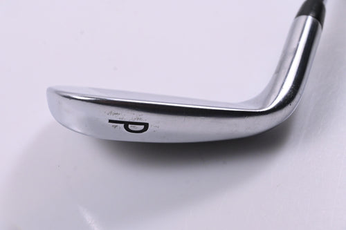 Titleist 718 AP3 Pitching Wedge / 43 Degree / Stiff Flex AMT Red S300 Shaft