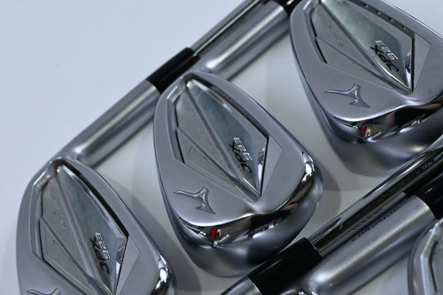 Mizuno JPX 923 Hot Metal Irons / 5-PW / Regular Flex KBS $-Taper Lite 95