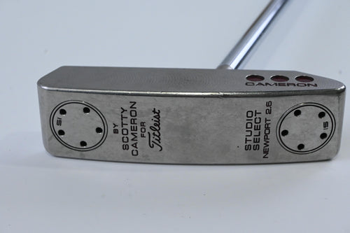 Scotty Cameron Studio Select Newport 2.6 Putter / 33 Inch