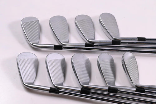 Mizuno JPX 923 Hot Metal Irons / 4-PW+GW+SW / X-Flex KBS Tour Shafts