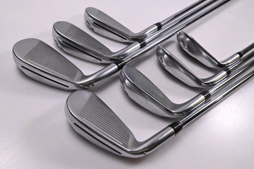 Taylormade Rocketbladez Irons / 4-PW / Regular Flex Rocketfuel 85 Shafts