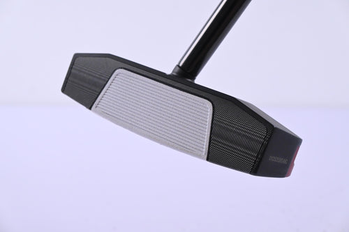 Odyssey Square 2 Square Tri-Hot #7 Putter / 34 Inch