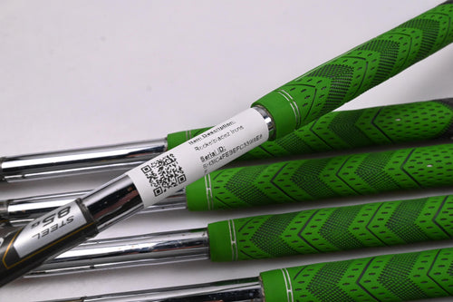 Taylormade Rocketbladez Irons / 4-PW / Regular Flex Rocketfuel 85 Shafts