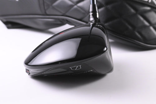 Wilson DYNAPWR Max Driver / 10.5 Degree / Senior Flex UST LIN-Q M40X Red 5