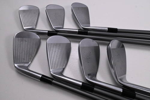 Taylormade P790 2025 Irons / 5-PW+AW / Regular Flex Catalyst 65 Shafts