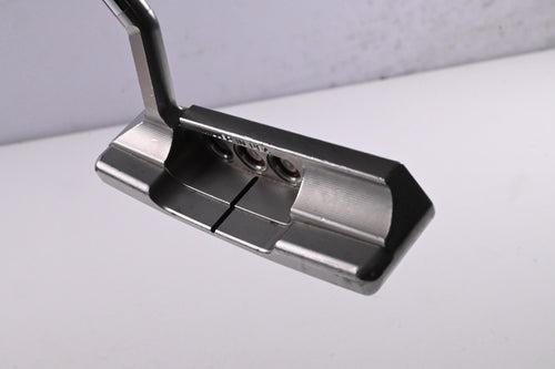 Scotty Cameron Special Select Newport 2.5 Putter / 35 Inch