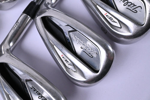 Titleist 718 AP1 Irons / 5-PW+GW+SW / Regular Flex AMT Red R300 Shafts