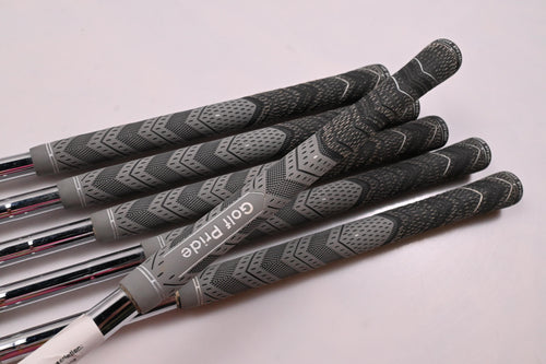 Titleist 716 AP2 Irons / 4-9i / X-Flex Dynamic Gold X100 Shafts