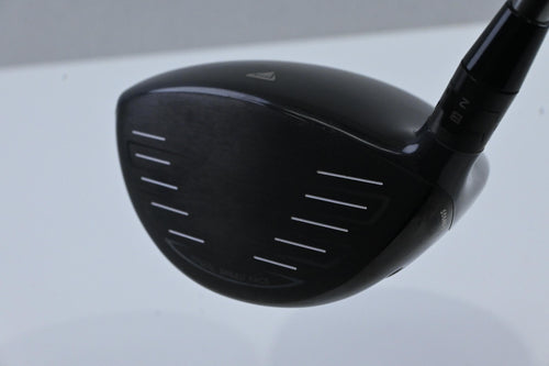 Titleist 917 D3 Driver / 9.5 Degree / X-Flex Aldila Rogue M.AX 65 Shaft