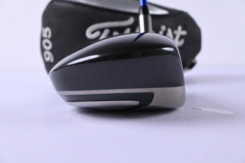 Titleist 905 T Driver / 10.5 Degree / Regular Flex Graphite Design Tour AD YS-6+