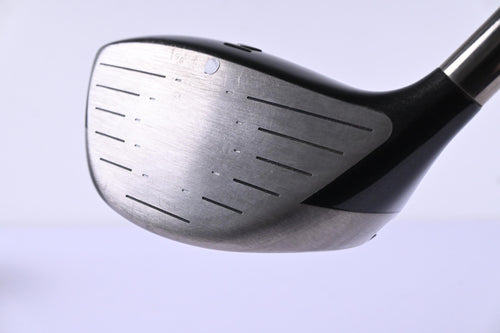 Titleist 905 T Driver / 10.5 Degree / Regular Flex Graphite Design Tour AD YS-6+