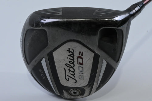 Titleist 910 D2 Driver / 10.5 Degree / Regular Flex Diamana 'ilima 61 Shaft