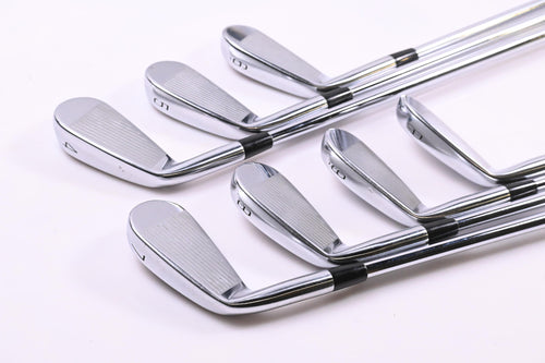 Mizuno Pro 225 Irons / 4-PW / Regular Flex Project X LZ 115 Shafts