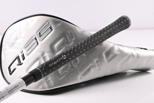 Taylormade Qi35 Max Driver / 12 Degree / Regular Flex Air Speeder 50 Shaft