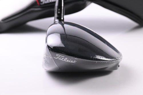 Left Hand Titleist GT4 Driver / 8 Degree / TX-Flex HZRDUS Black 70 Shaft