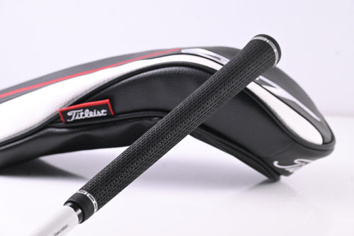 Left Hand Titleist GT4 Driver / 8 Degree / TX-Flex HZRDUS Black 70 Shaft