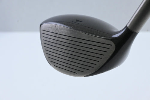Titleist 975 D Driver / 9.5 Degree / Regular Flex Titleist Ultralite Shaft