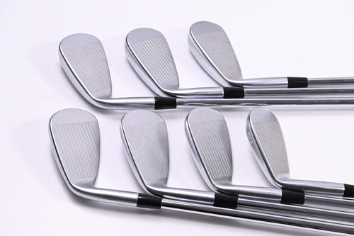 Mizuno JPX 923 Hot Metal Irons / 5-PW+GW / Regular Flex KBS $-Taper Lite 95