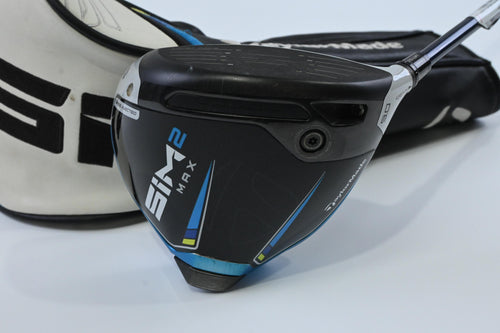 TaylorMade SIM2 Max Driver / 9 Degree / Regular Flex Fujikura Ventus Blue 5 Shaft