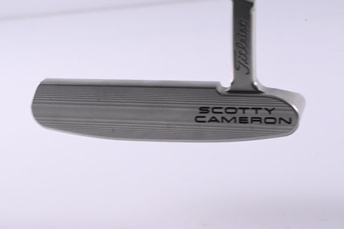 Scotty Cameron Special Select Newport Putter / 33 Inch
