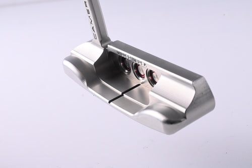 Scotty Cameron Special Select Newport Putter / 33 Inch