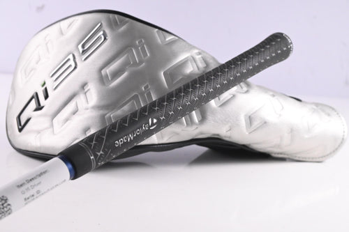 Taylormade Qi35 Driver / 10.5 Degree / Regular Flex Fujikura Ventus Blue 5 Shaft