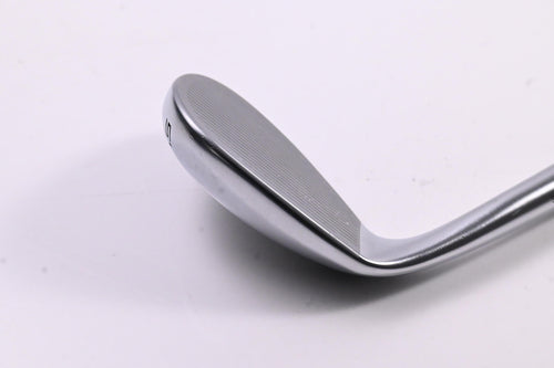 Cleveland CBX Full Face 2 Sand Wedge / 54 Degree / Wedge Flex Dynamic Gold Shaft