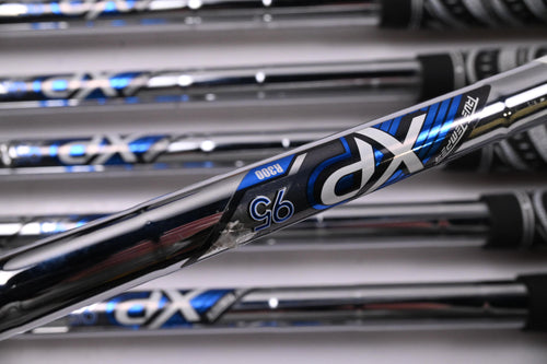Left Hand Callaway Rogue Irons / 5-PW+GW / Regular Flex XP 95 R300 Shafts