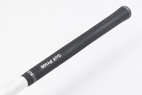 Taylormade SIM Driver / 9 Degree / Stiff Flex UST Mamiya Helium 5 Shaft