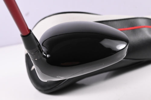 Titleist GT2 Driver / 9 Degree / Regular Flex Project X Denali Red 50 Shaft