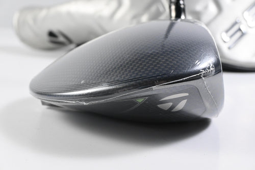 Taylormade Qi35 Driver / 9 Degree / Regular Flex Vanquish 5 Shaft