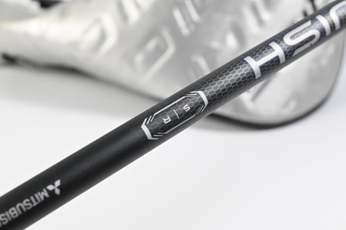 Taylormade Qi35 Driver / 9 Degree / Regular Flex Vanquish 5 Shaft