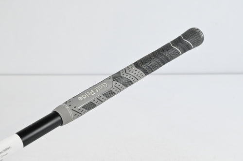 Titleist 910 D3 Driver / 9.5 Degree / X-Flex Aldila RIP 60 Shaft