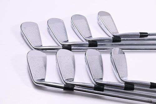 Titleist 690CB Irons / 3-PW / Stiff Flex True Temper Dynamic Gold S300 Shaft