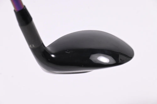 Callaway Apex UW #2 Hybrid / 17 Degree / Stiff Flex Newton Motion 4-Dot Shaft