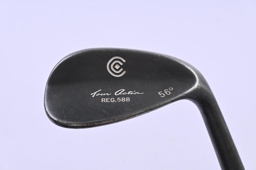 Cleveland 588 Original Sand Wedge / 56 Degree / Wedge Flex Dynamic Gold Shaft