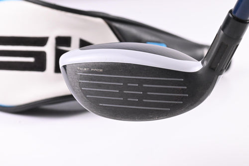 Taylormade SIM2 Max #4 Hybrid / 22 Degree / Regular Flex Ventus Blue 6 Shaft