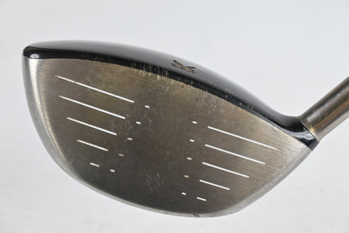 Titleist 907 D1 Driver / 10.5 Degree / Regular Flex Aldila 67 Shaft