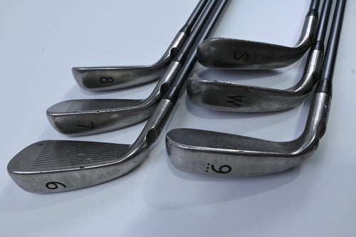 Ping G Series Irons / 6-PW+SW / Black Dot / Regular Flex Ping CFS 70 Shafts