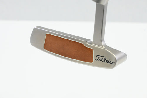 Scotty Cameron Button Back Newport Limited Release Putter / 34 Inch