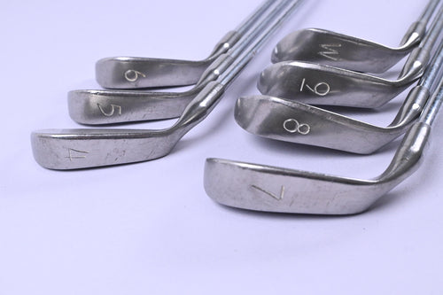 Ping Eye 2 Irons / 4-PW / Black Dot / Stiff Flex Ping ZZ-Lite Shafts