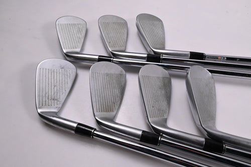 Srixon ZXi4 Irons / 4-PW / Stiff Flex N.S.Pro Modus³ Tour 105 Shafts