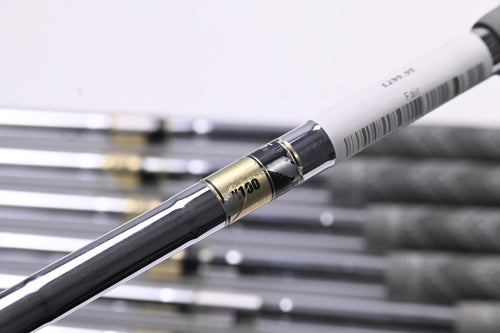 Titleist 716 CB Irons / 4-PW / X-Flex Dynamic Gold X100 Shafts