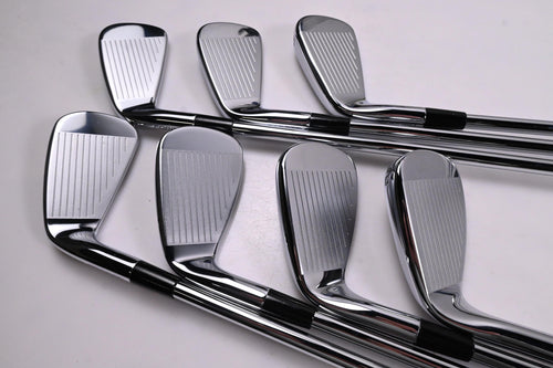 Kirkland Signature Irons / 4-PW / Stiff Flex Elevate 115 Shafts