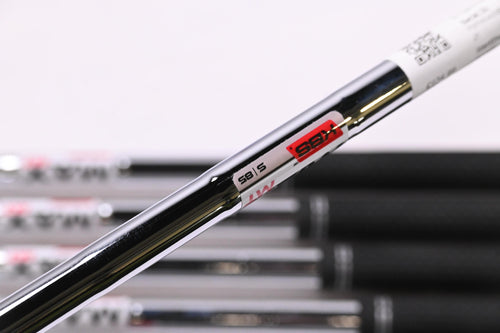 Taylormade Qi Max Irons / 5-PW+SW / Stiff Flex KBS MAX MT 85 Shafts