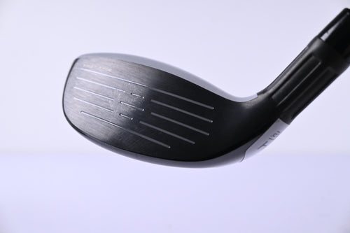 Taylormade SIM2 Max #4 Hybrid / 22 Degree / Regular Flex Fujikura Ventus Blue 6
